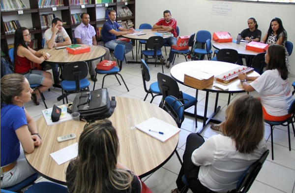 Neide Cardoso oferece capacitação para educadores das escolas públicas de Lucas do Rio Verde